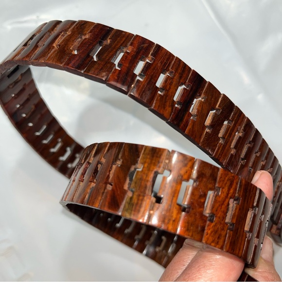 WOODEN brown hinged vintage 1970s Belt 38”long wooden Hook Buckle Glazed unisex - Picture 5 of 15